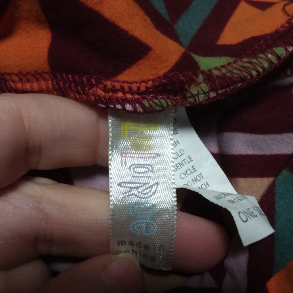 LuLaRoe - Picture 3 of 3